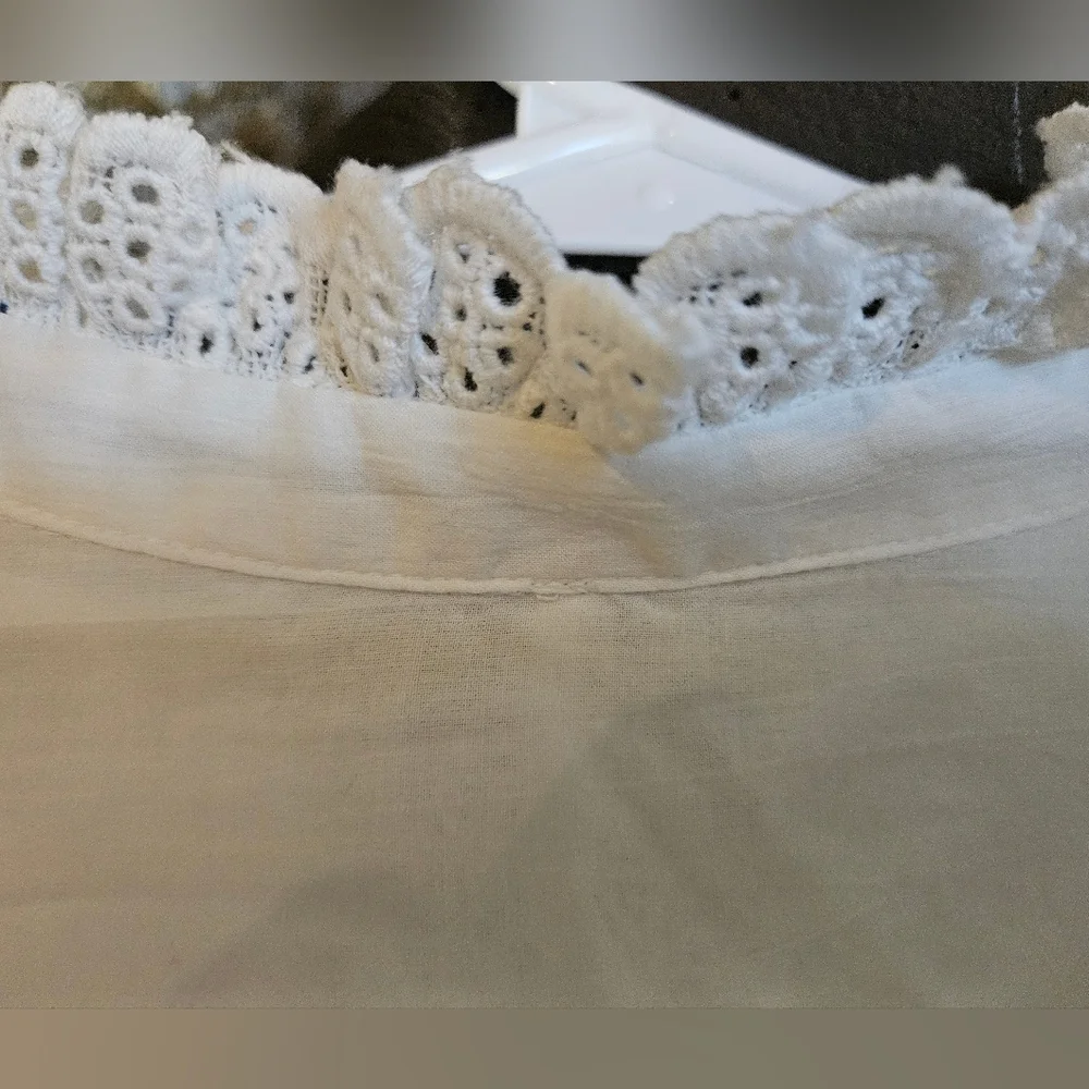 Free People White Lace Top 🤍 - Picture 8 of 12